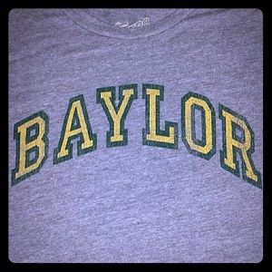 Baylor Bears V-neck t-shirt.